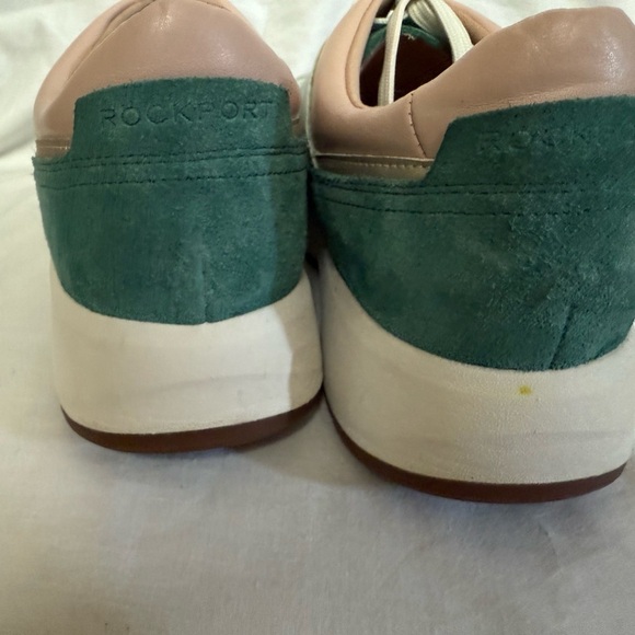 Rockport ProWalker Women’s Size 10 Mint Leather Comfort Sneakers CJ1077 - Picture 9 of 16